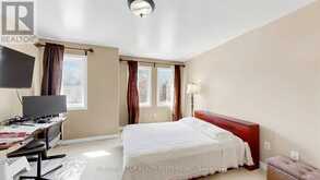 2138 EGLINTON AVENUE W | Toronto Ontario | Slide Image Twelve