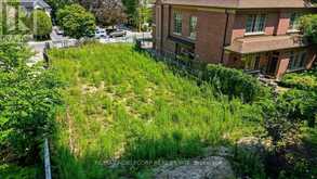 180 DUNVEGAN ROAD | Toronto Ontario | Slide Image Thirty-one