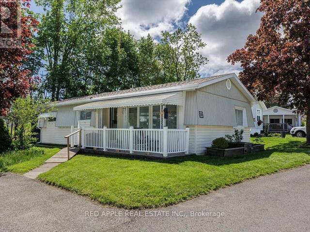 30 FLORA COURT Innisfil Ontario, L9S 1R4 - 2 Bedrooms Home For Sale
