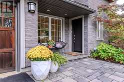 467 CAESAR AVENUE | Oakville Ontario | Slide Image Two