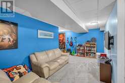 41 HARMER CRESCENT | Blandford-Blenheim Ontario | Slide Image Thirty-one