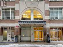 812 - 100 HAYDEN STREET | Toronto Ontario | Slide Image Three