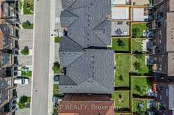 104 GORDON CIRCLE | Newmarket Ontario | Slide Image Thirty-three