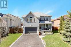 4 WHISPERING PINE PLACE | Barrie Ontario | Slide Image One