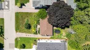 1405 CONSTANCE DRIVE | Oakville Ontario | Slide Image Four