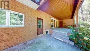 36 RIVERDALE DRIVE | Toronto Ontario | Slide Image Twenty-three