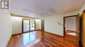 36 RIVERDALE DRIVE | Toronto Ontario | Slide Image Thirty-three