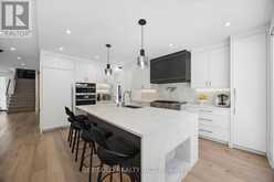 64 SPENCE DRIVE | Aurora Ontario | Slide Image Thirteen