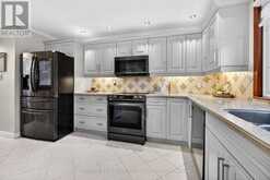 2300 FOLKWAY DRIVE | Mississauga Ontario | Slide Image Fifteen