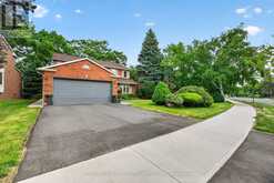 2300 FOLKWAY DRIVE | Mississauga Ontario | Slide Image Three