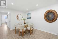 15 MADONNA GARDENS | Toronto Ontario | Slide Image Nine
