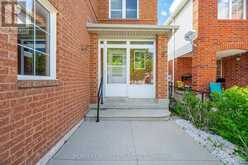 31 LARKSPUR ROAD | Brampton Ontario | Slide Image Two