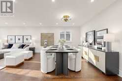3 COBBLESTONE DRIVE | Toronto Ontario | Slide Image Nine