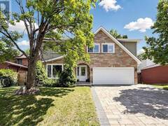 3 COBBLESTONE DRIVE Toronto Ontario, M2J 2X6