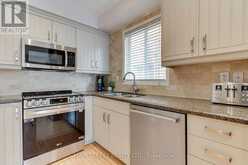 70 DUNSMORE CRESCENT | Richmond Hill Ontario | Slide Image Twelve