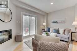 70 DUNSMORE CRESCENT | Richmond Hill Ontario | Slide Image Sixteen
