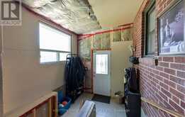 8 YVONNE AVENUE N | Toronto Ontario | Slide Image Thirty-one