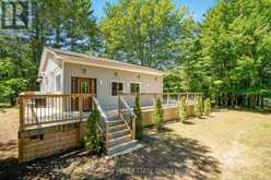 1226 BASELINE ROAD | Gravenhurst Ontario | Slide Image Four
