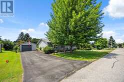 17 KELSEY CRESCENT | Georgina Ontario | Slide Image Three