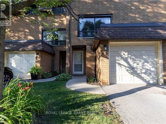 E5 - 500 STONE CHURCH ROAD W Hamilton Ontario, L9B 1R2 - 3 Bedrooms Condo For Sale