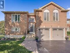 1 MARGARET PLACE Georgina Ontario, L4P 3X1