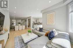 132 ESTATE GARDEN DRIVE | Richmond Hill Ontario | Slide Image Fifteen