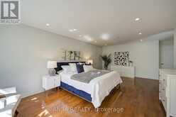 132 ESTATE GARDEN DRIVE | Richmond Hill Ontario | Slide Image Thirty