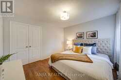 132 ESTATE GARDEN DRIVE | Richmond Hill Ontario | Slide Image Thirty-six