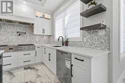 451 WARNER TERRACE | London Ontario | Slide Image Thirteen
