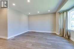213 EAST 32ND STREET | Hamilton Ontario | Slide Image Ten