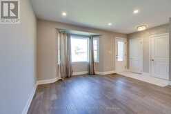 213 EAST 32ND STREET | Hamilton Ontario | Slide Image Eleven