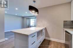 213 EAST 32ND STREET | Hamilton Ontario | Slide Image Thirteen