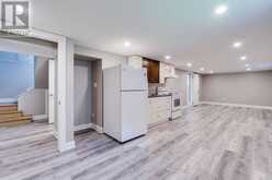 213 EAST 32ND STREET | Hamilton Ontario | Slide Image Thirty-six
