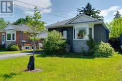 213 EAST 32ND STREET | Hamilton Ontario | Slide Image Three