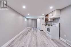 213 EAST 32ND STREET | Hamilton Ontario | Slide Image Forty-one
