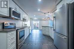 10 CITTADELLA BOULEVARD | Hamilton Ontario | Slide Image Four