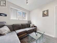 22 JEFFTON CRESCENT | Toronto Ontario | Slide Image Seventeen
