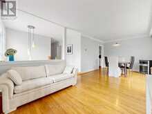 22 JEFFTON CRESCENT | Toronto Ontario | Slide Image Seven