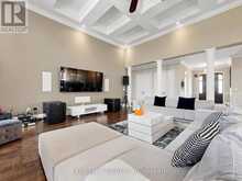 9 EMERALD HEIGHTS DRIVE | Whitchurch-Stouffville Ontario | Slide Image Eight