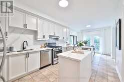 502 APPLE BLOSSOM DRIVE | Vaughan Ontario | Slide Image Thirteen