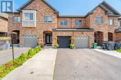20 DAVENFIELD CIRCLE | Brampton Ontario | Slide Image Two
