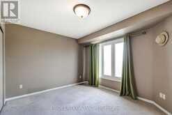 3 WATERFORD CRESCENT | Hamilton Ontario | Slide Image Fifteen