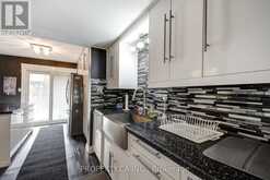 3 WATERFORD CRESCENT | Hamilton Ontario | Slide Image Eight