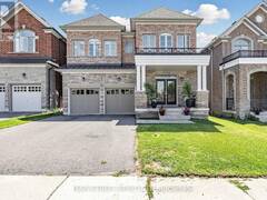 11 ROBERT BALDWIN BOULEVARD East Gwillimbury Ontario, L9N 0R3