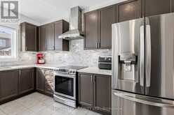 11 ROBERT BALDWIN BOULEVARD | East Gwillimbury Ontario | Slide Image Thirteen