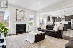 11 ROBERT BALDWIN BOULEVARD | East Gwillimbury Ontario | Slide Image Seven