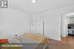 51 SLOLEY ROAD | Toronto Ontario | Slide Image Sixteen