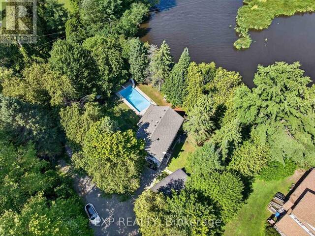 1 AIRD COURT Georgina Ontario, L0E 1A0 - 4 Bedrooms Waterfront Home For sale