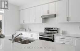 84 CULBERT ROAD | Bradford West Gwillimbury Ontario | Slide Image Eleven