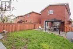 9 SALEM COURT | Brampton Ontario | Slide Image Fifteen